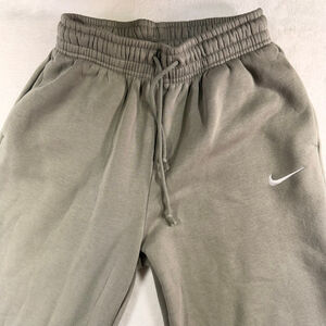 Nike Olive Sweatpants XS